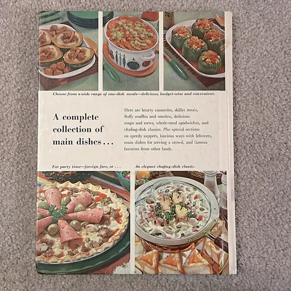 Vintage Better Homes & Gardens Casserole Cook Book!